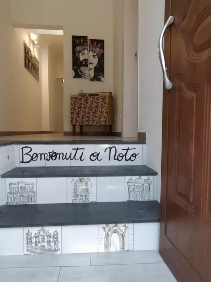 노토 Casa Lele B&B 외부 사진